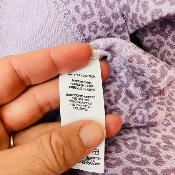 NWT Splendid Size 12 Cropped Twinkle Leopard Top in Purple - Picture 4 of 4